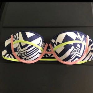 Victoria’s Secret bathing suit top